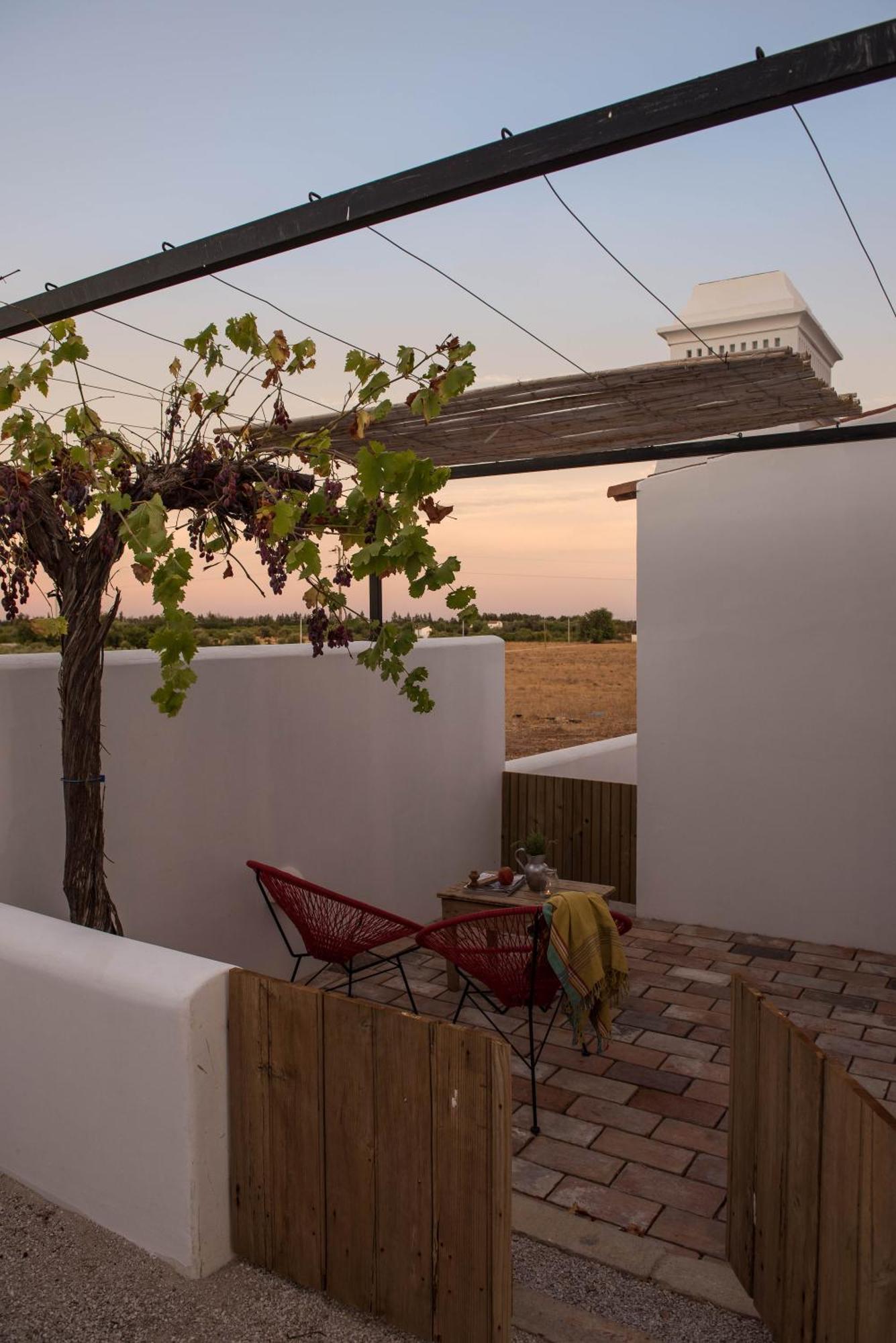 Gasthaus Pensao Agricola Cabanas De Tavira Exterior foto